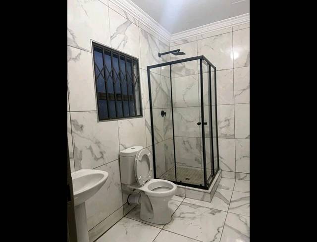 3 BEDROOM HOUSE FOR SALE IN VANDERBIJLPARK CE 3